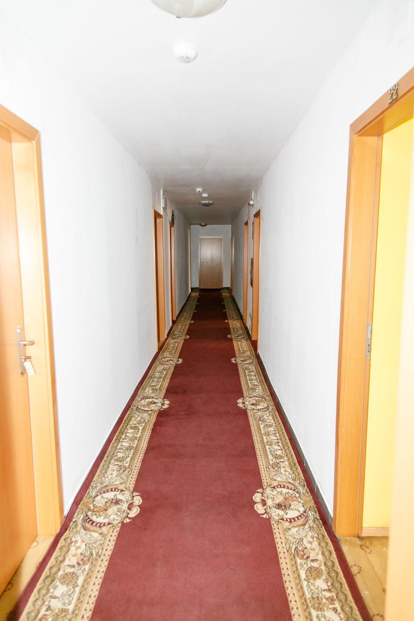 Global Otel Braşov Dış mekan fotoğraf